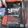Image 5 : THREE BAGS OF CANADIAN NATURALS CHICKEN AND BROWN RICE RECIPE FOR CATS WITH GO SOLUTIONS SENSITIVE C