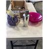 Image 3 : ASSORTED HOUSEHOLD DECOR, SERVING ITEMS ETC
