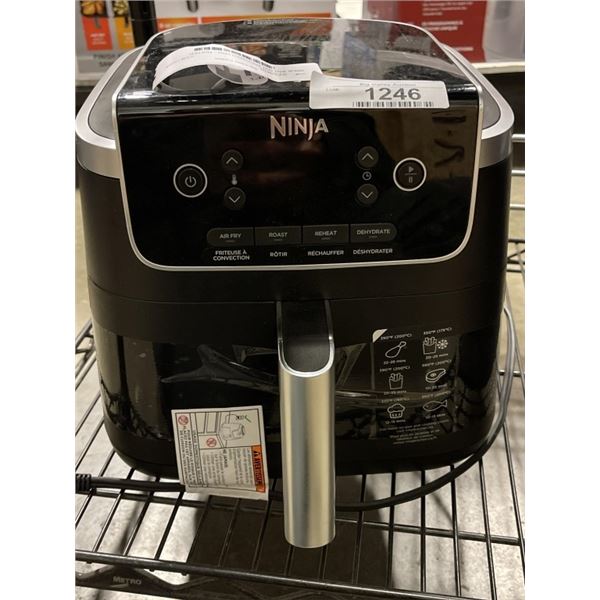 NINJA 4IN1 5QT AIR FRYER PRO - TESTED WORKING, RETAIL $149