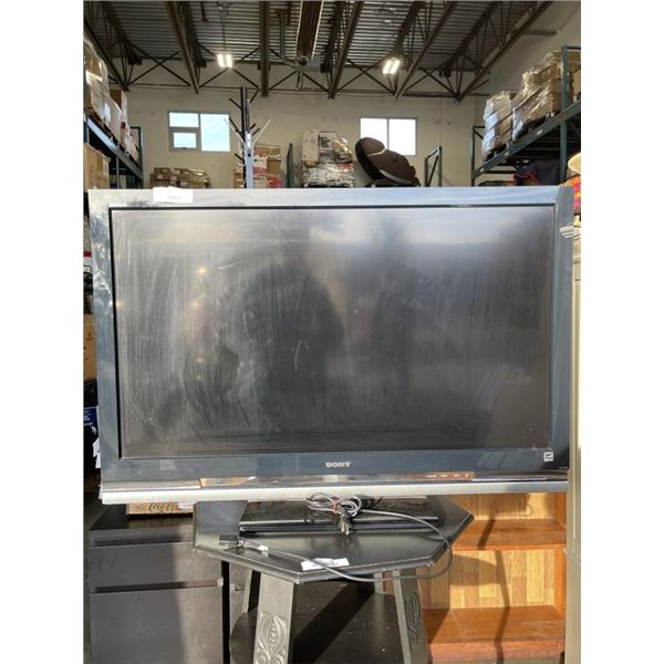 SONY 46 INCH TV WITH REMOTE, WORKING
