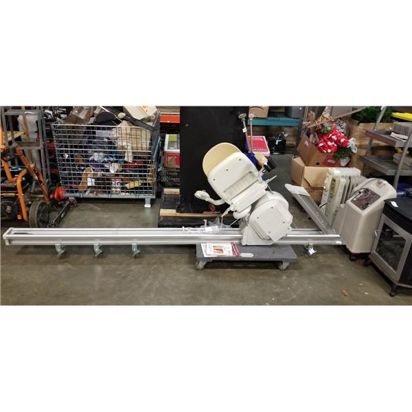 ACORN STAUIRLIFT WITH REMOTE, MANUAL AND HARDWARE, WORKING, 112 INCH TRACK