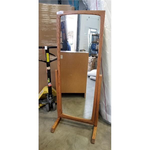 OAK STAND UP MIRROR