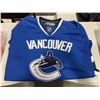 Image 2 : VANCOUVER CANUCKS 'BURROWS" JERSEY AND PUCK