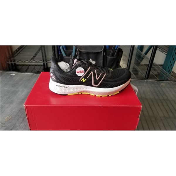 NEW PAIR OF NEW BALANCE FRESH FOAM X 880V3 SIZE WOMENS 8.5 MENS 7