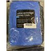Image 3 : NEW MICROFIBRE DRYING TOWELS, 4 GREY 16 X 16 INCH, (PACKS OF 2) AND LARGE SIZE GREEN AND BLUE 40 X 2