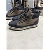 Image 2 : 2 NEW SIZE 9 MENS WINTER BOOTS