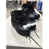 Image 3 : 2 NEW SIZE 8 WINTER BOOTS - 1 LADIES,1 MENS