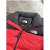 Image 3 : NEW NORTH FACE 96 RETRO NUPTSE JACKET RED / BLACK EXPEDITION , SIZE MENS SMALL RETAIL $430