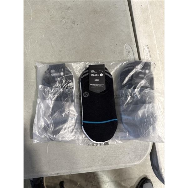 3 NEW 3 PACKS OF STANCE GAMUT ANKLE SOCKS SIZE LARGE