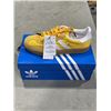 Image 3 : NEW PAIR OF ADIDAS GAZELLE SHOES SIZE US 4.5