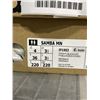 Image 5 : NEW PAIR OF ADIDAS SAMBA MN UNISEX SIZE US 4
