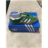 Image 1 : NEW PAIR OF ADIDAS GAZELLE SHOES SIZE US 6