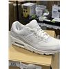 Image 2 : NEW PAIR OF WOMENS AIR MAX 90 WHITE SIZE WOMENS 8.5