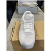 Image 4 : NEW PAIR OF WOMENS AIR MAX 90 WHITE SIZE WOMENS 8.5