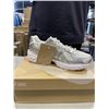 Image 2 : NEW ASICS GEL-1130 CREAM RUNNERS SIZE US 6 MEN, 7.5 WOMENS