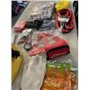 Image 2 : AUTO EMERGENCY KIT AND NEW EMERGENCY BLANKET