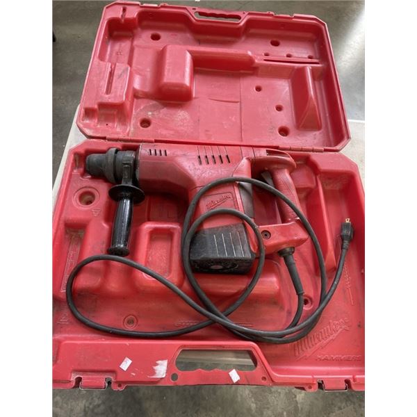 MILWAUKEE CORDED HAMMER DRILL