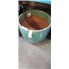 Image 1 : NEW GARDEN WORKS 16 INCH EGG POT PLANTER