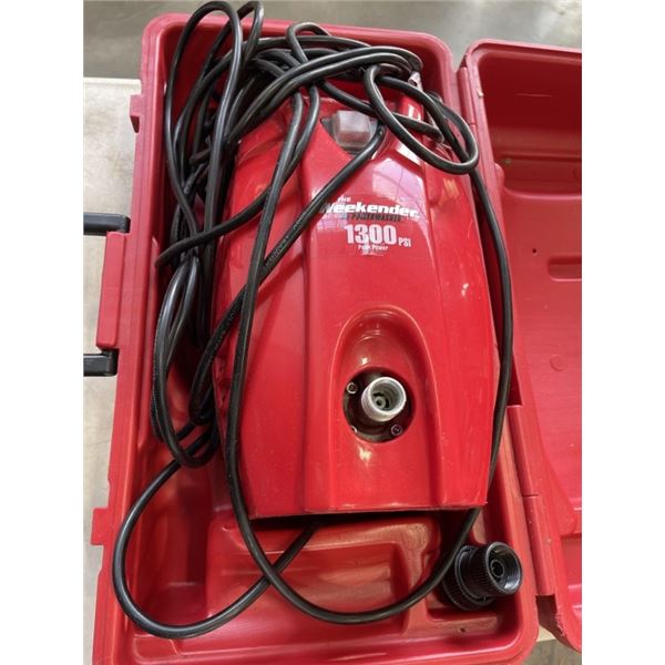 WEEKEND POWER WASHER