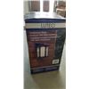 Image 3 : LUTEC CRAFTSMAN OUTDOOR LED WALL LANTERN