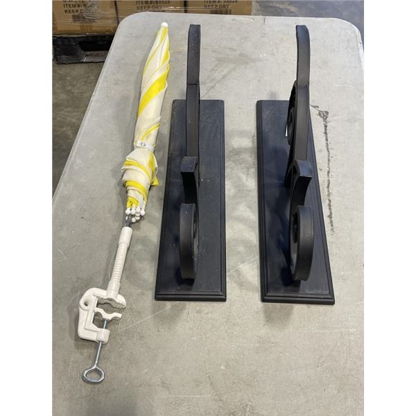 PAIR OF METAL WALL PLANTER HANGERS AND CLIP ON UMBRELLAS