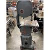 Image 1 : DELTA  ROCKWELL COMMERCIAL BAND SAW ON ROLLING STAND