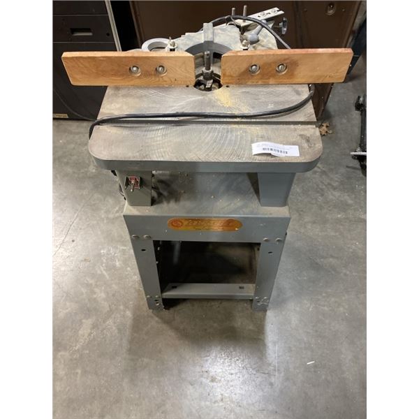 REX CUT FINE MACHINE TOOLS ROUTER TABLE