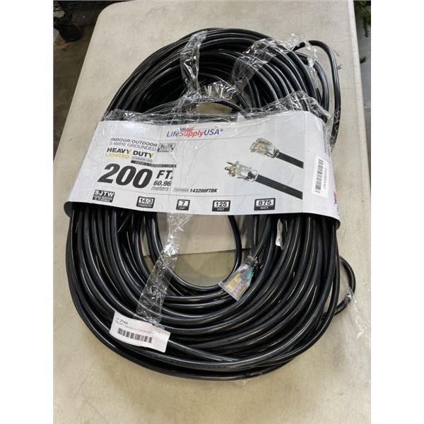 NEW 200FT INDOOR OUTDOOR HEAVY DUTY LIGHTED 3 WIRE EXTENSION CORD, BLACK 14AWG