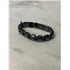 Image 1 : BLACK ALASKAN DIAMOND HEMETITE STONE LINKS STRETCH BRACELET