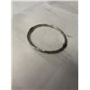 Image 1 : STERLING SILVER TWISTED DESIGN HINGED BANGLE MARKED 925 AND HALLMARKS W/ SAFETY LOCK
