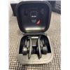 Image 1 : BEATS POWERBEATS PRO TRULY WIRELESS EARBUDS WORKING