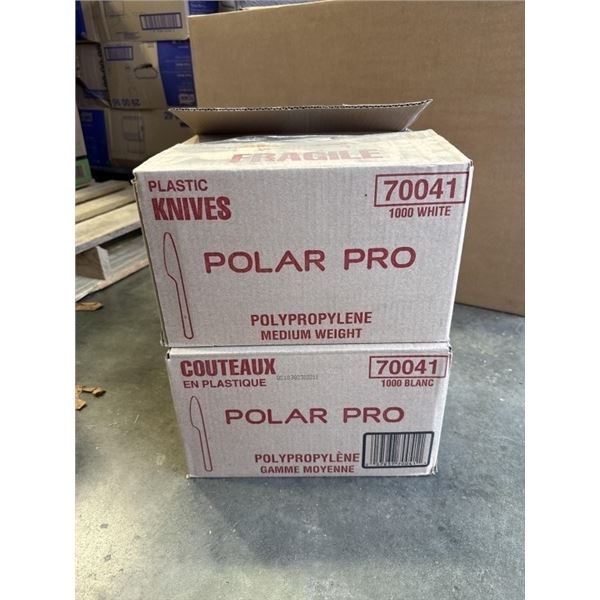 2 NEW CASES PLASTIC KNIVES - 1000 KNIVES PER NOX, 2000 TOTAL