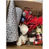 Image 4 : LARGE LOT OF ASSORTED CHRISTMAS DECOR ITEMS
