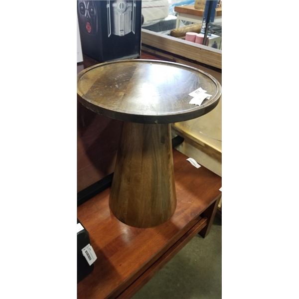 WOOD ROUND PEDESTAL ACCENT TABLE
