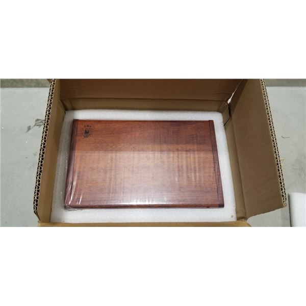 NEW YELLOW MOUNTAIN D12 DOMINOS SET WITH WOODEN BOX