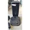 Image 2 : ROOMBA ROBOT VACUUM - WORKING