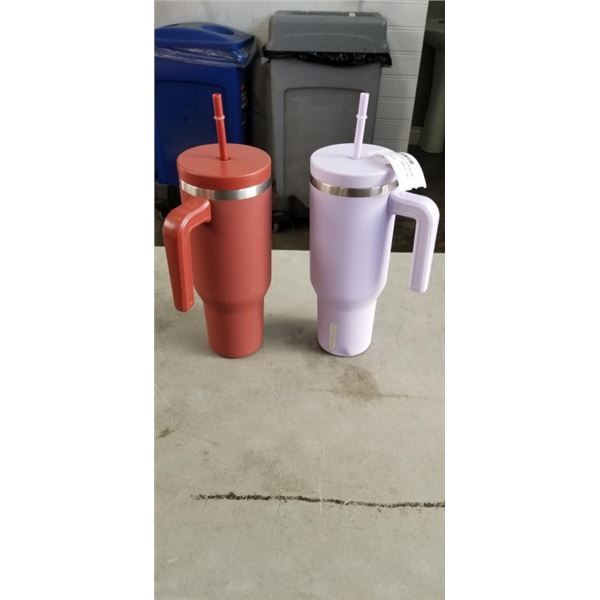 TWO AS NEW HYDRA PEAK 40OZ STAINLESS TUMBLER MUGS WITH STRAWS RETAIL $160