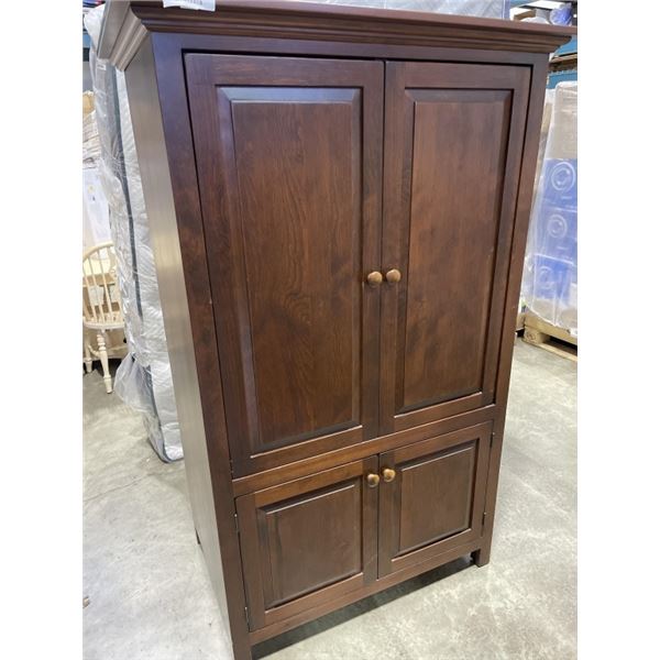 SOLID WOOD MEDIA CABINET