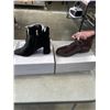 Image 2 : 4 NEW PAIRS OF LADIES SHOES - SIZE 8.5