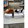 Image 3 : 4 NEW PAIRS OF LADIES SHOES - SIZE 8.5