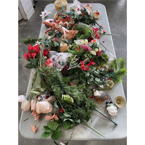 TOTE OF CHRISTMAS DECOR