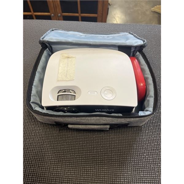 WIMIUS CASED PROJECTOR