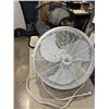 Image 1 : 2 LARGE FLOOR FANS