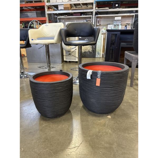 NEW SET OF 2 CAPI PLASTIC PLANTERS