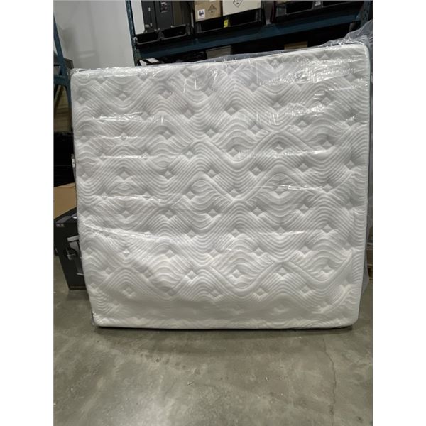 AS NEW LOGAN AND COVE PINNACLE KING SIZE MATTRESS