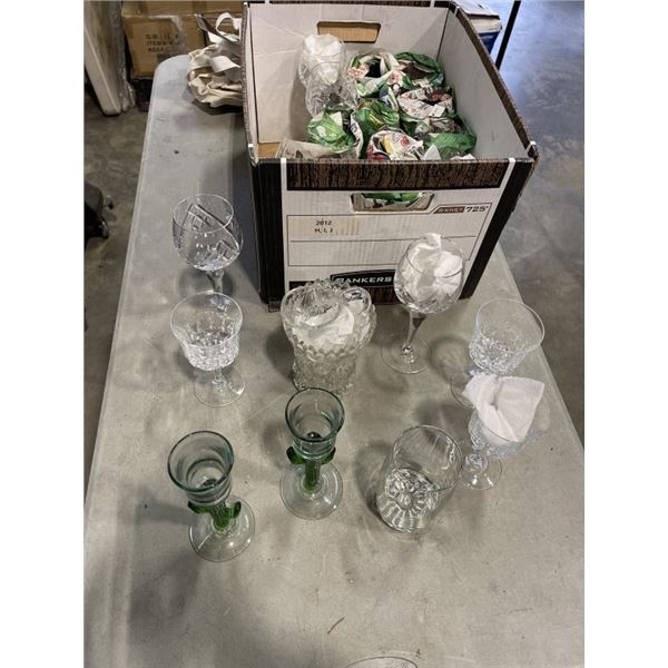 BOX OF GLASSWARE
