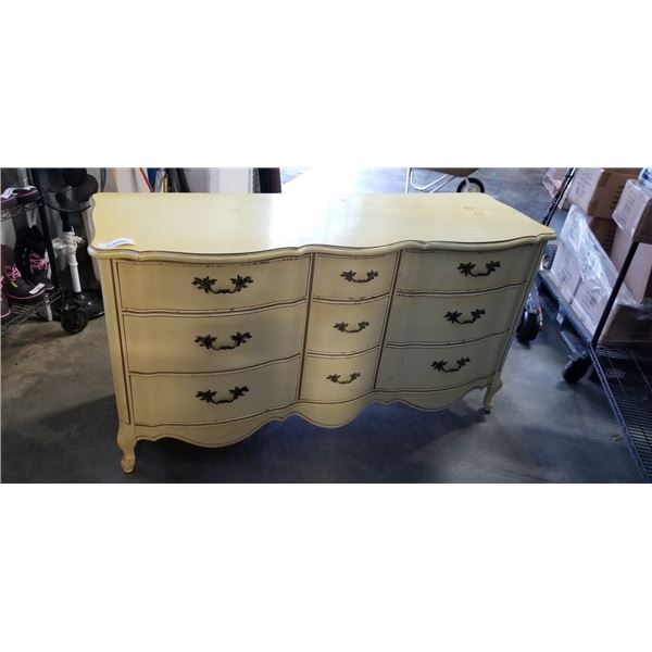 VINTAGE 9 DRAWER DRESSER