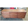 Image 1 : 9 DRAWER MCM DRESSER