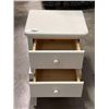 Image 2 : 2 DRAWER NIGHT STAND