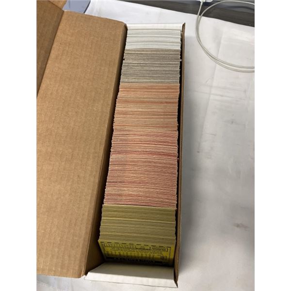 ASSORTED TOPPS AND OH-PEE-CHEE BASEBALL CARDS, VARIOUS YEARS